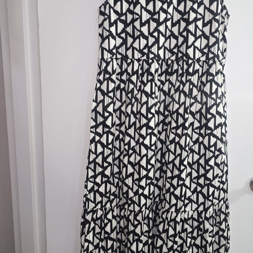 Rachel Zoe Black and White Long Sleeve Dress - Picture 5 of 7